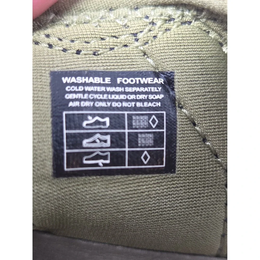 KEEN Men's 10.5 Newport H2 Sandal Olive Drab/Canteen 1025999
